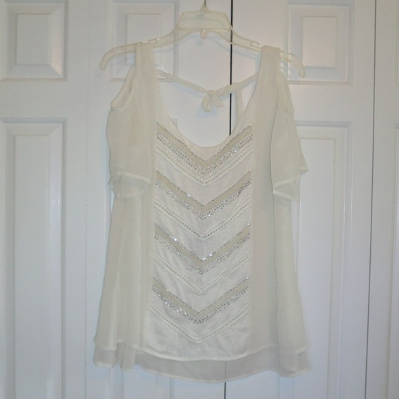 Miss Me Tops - NWT MISS Me Cold Shoulder Chiffon Beaded Top